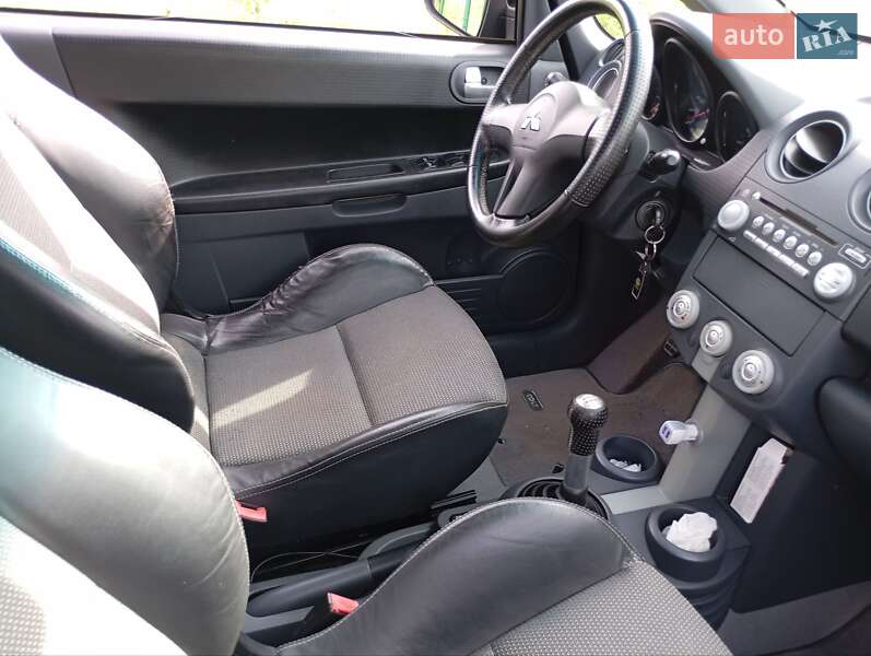 Кабриолет Mitsubishi Colt 2006 в Киеве