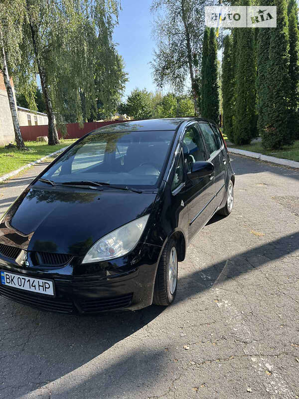 Хэтчбек Mitsubishi Colt 2005 в Корце