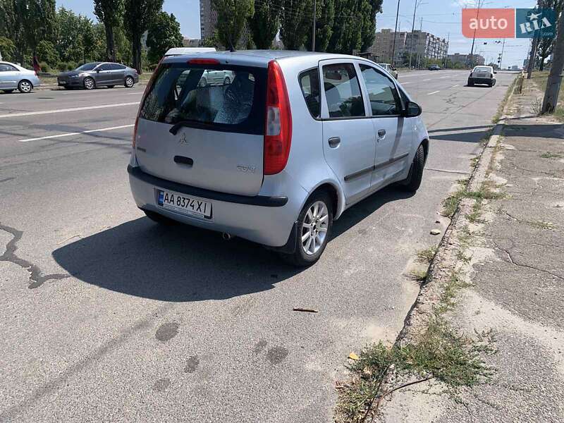 Хетчбек Mitsubishi Colt 2008 в Білогородці фото 5 Хетчбек Mitsubishi Colt 2008 в Білогородці