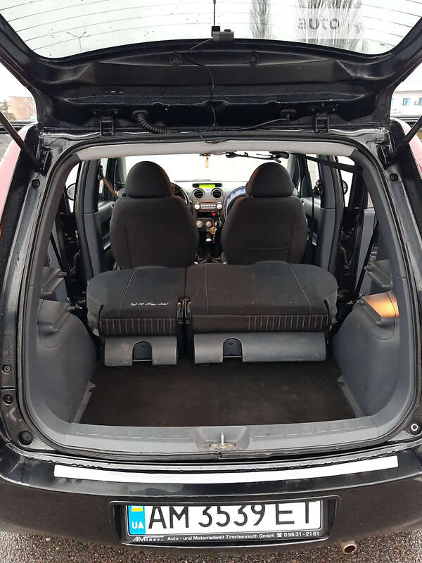 Хетчбек Mitsubishi Colt 2007 в Житомирі