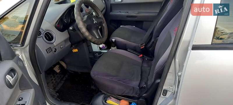 Хэтчбек Mitsubishi Colt 2007 в Краматорске