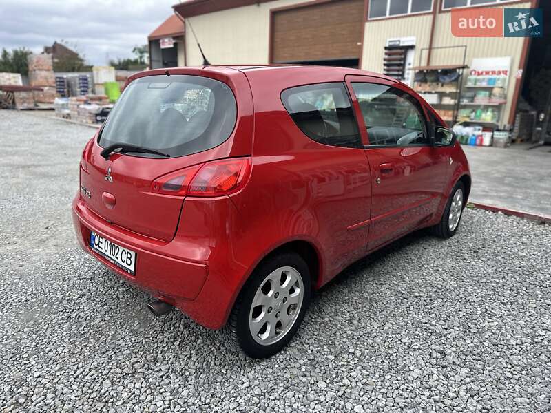 Хетчбек Mitsubishi Colt 2005 в Чернівцях