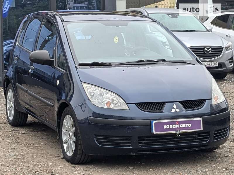 Хэтчбек Mitsubishi Colt 2008 в Киеве