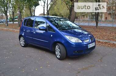 Хэтчбек Mitsubishi Colt 2006 в Новомиргороде