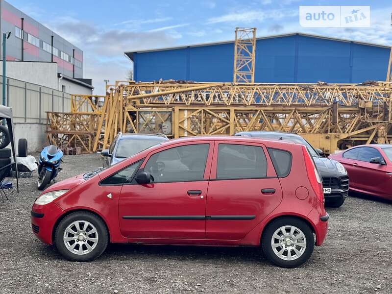 Хэтчбек Mitsubishi Colt 2006 в Киеве