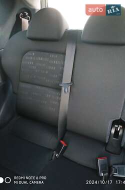 Хэтчбек Mitsubishi Colt 2007 в 