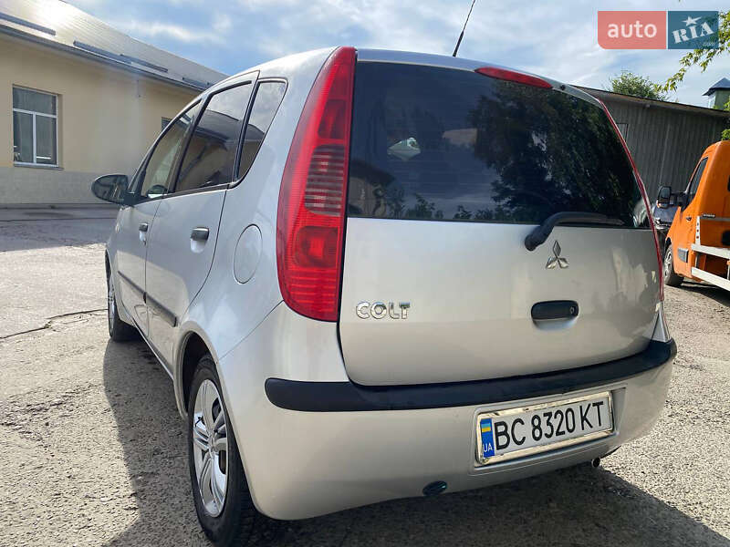 Хэтчбек Mitsubishi Colt 2004 в Стрые