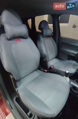 Хетчбек Mitsubishi Colt 2006 в Глухові