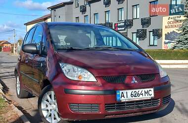 Хэтчбек Mitsubishi Colt 2006 в Святопетровское