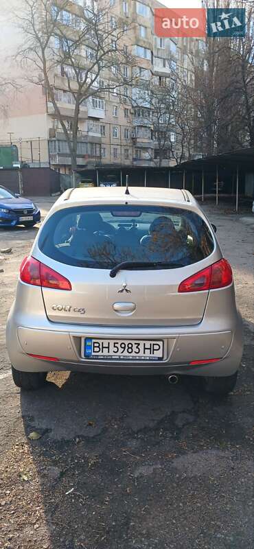 Хэтчбек Mitsubishi Colt 2007 в Одессе фото 4 Хэтчбек Mitsubishi Colt 2007 в Одессе