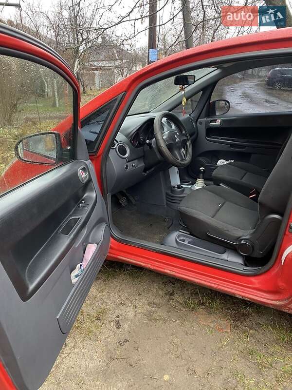 Хэтчбек Mitsubishi Colt 2006 в Харькове фото 2 Хэтчбек Mitsubishi Colt 2006 в Харькове