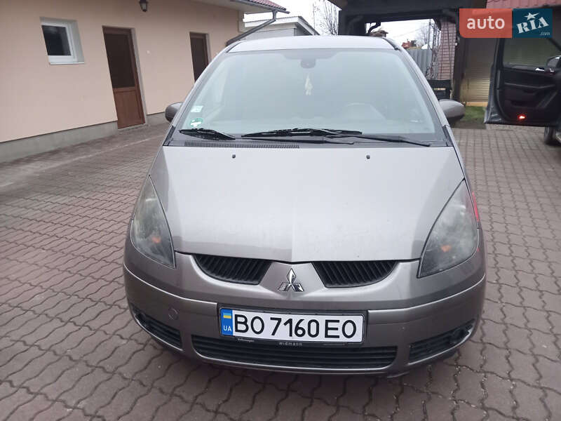 Хэтчбек Mitsubishi Colt 2008 в 