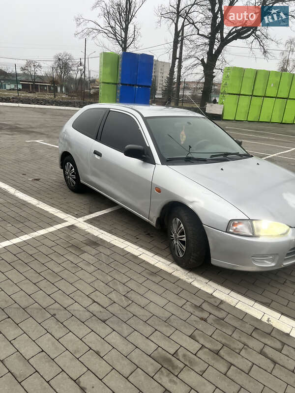 Хетчбек Mitsubishi Colt 1996 в Умані