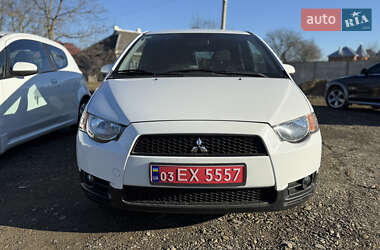 Хетчбек Mitsubishi Colt 2012 в Чернівцях