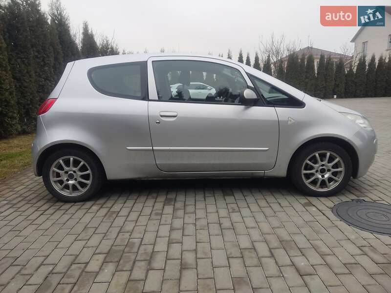 Хэтчбек Mitsubishi Colt 2007 в Киеве