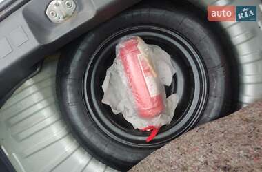 Хэтчбек Mitsubishi Colt 2007 в 