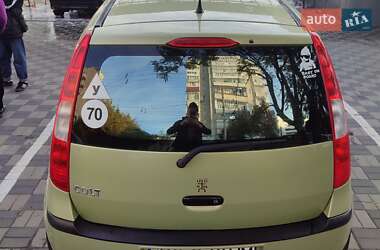 Хэтчбек Mitsubishi Colt 2005 в 