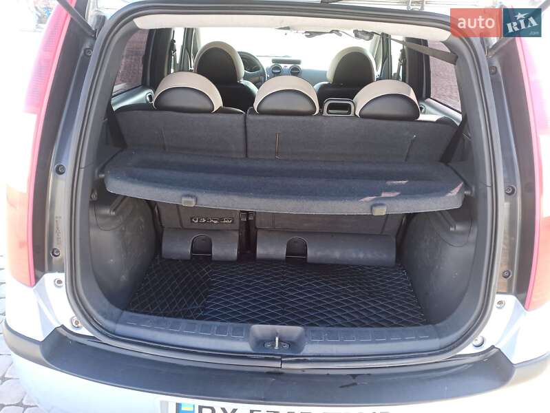 Хэтчбек Mitsubishi Colt 2005 в Староконстантинове