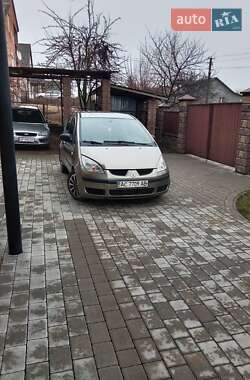 Хэтчбек Mitsubishi Colt 2007 в 