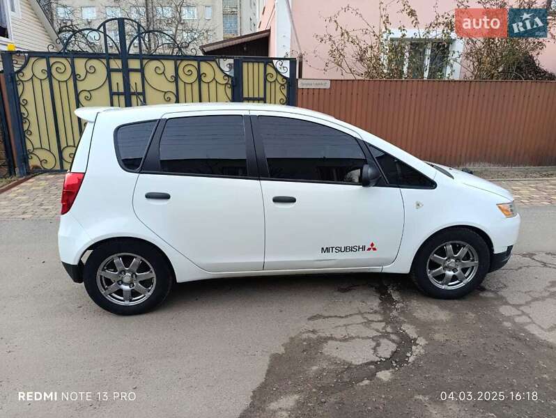 Хетчбек Mitsubishi Colt 2009 в Чернігові