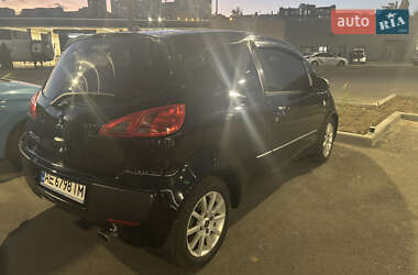 Хэтчбек Mitsubishi Colt 2005 в 