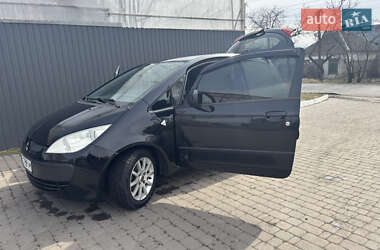 Хэтчбек Mitsubishi Colt 2005 в 