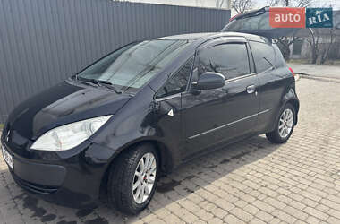 Хэтчбек Mitsubishi Colt 2005 в 