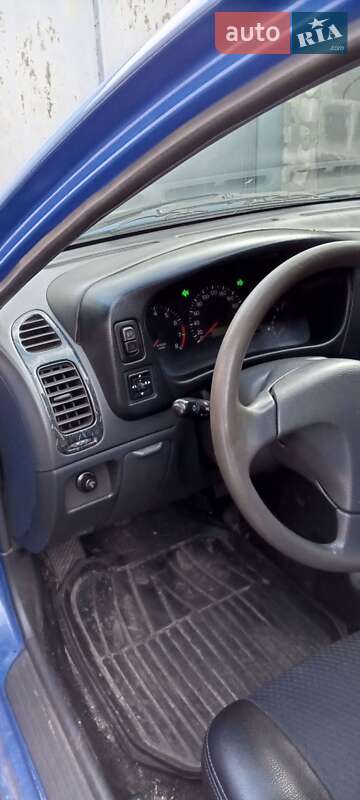 Хэтчбек Mitsubishi Colt 1998 в Песковке