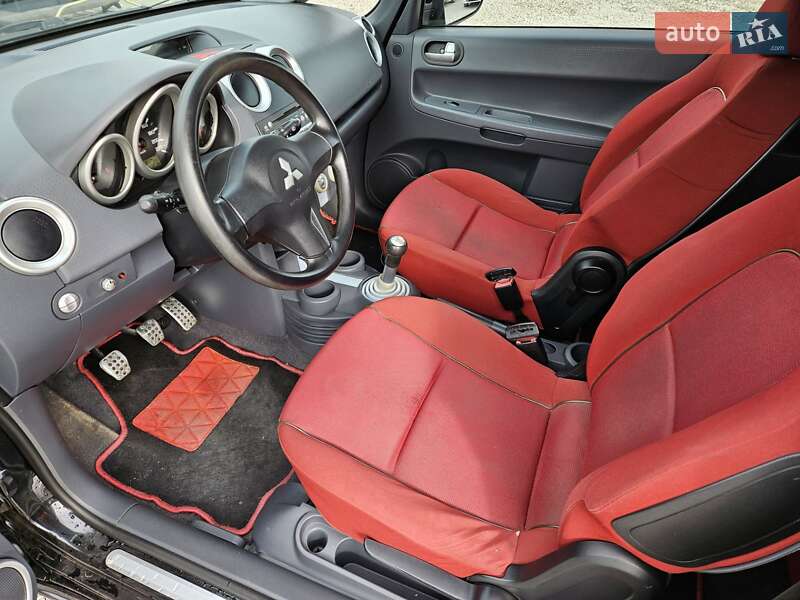 Хэтчбек Mitsubishi Colt 2005 в Шостке