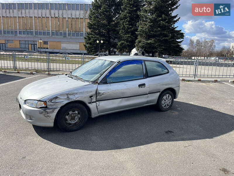 Хэтчбек Mitsubishi Colt 1996 в Харькове