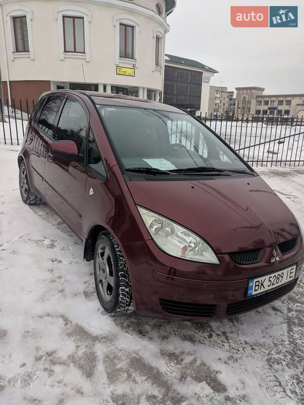 Хетчбек Mitsubishi Colt 2007 в 