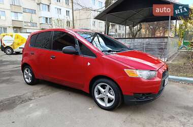Хэтчбек Mitsubishi Colt 2010 в 