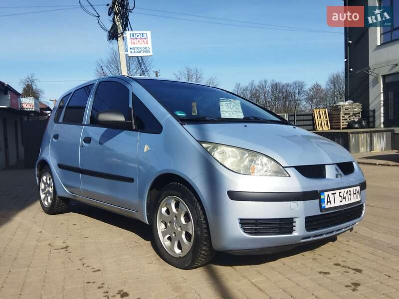 Mitsubishi Colt 2004