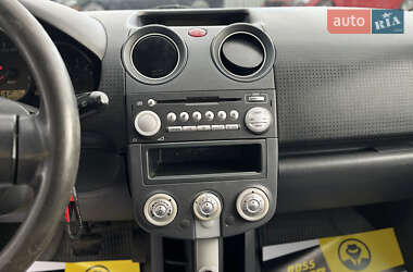 Хэтчбек Mitsubishi Colt 2008 в 