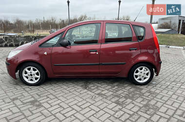 Хэтчбек Mitsubishi Colt 2005 в 