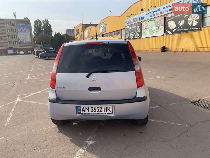Хэтчбек Mitsubishi Colt 2004 в Житомире