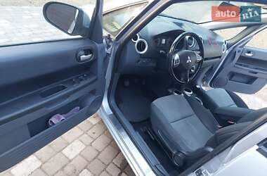 Хетчбек Mitsubishi Colt 2011 в 