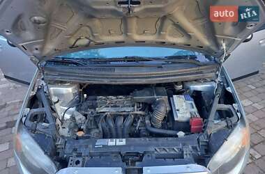 Хетчбек Mitsubishi Colt 2011 в 