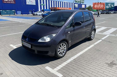 Хэтчбек Mitsubishi Colt 2007 в 