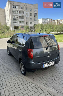 Хэтчбек Mitsubishi Colt 2010 в 