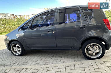 Хэтчбек Mitsubishi Colt 2010 в 