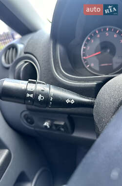 Хэтчбек Mitsubishi Colt 2010 в 