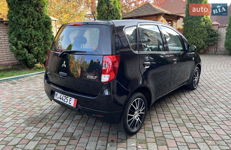 Хетчбек Mitsubishi Colt 2011 в Чернівцях