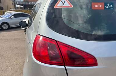 Хетчбек Mitsubishi Colt 2006 в 