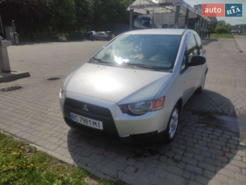 Хэтчбек Mitsubishi Colt 2009 в Львове