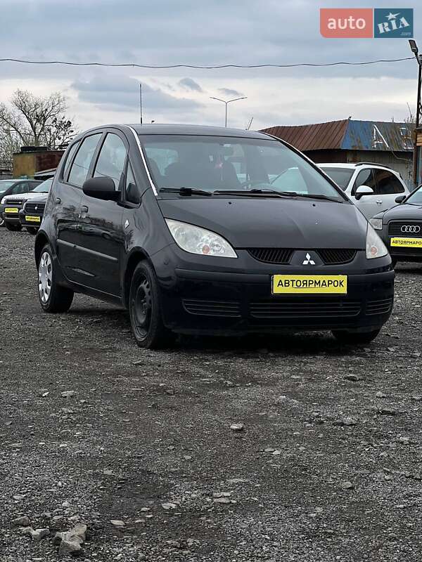 Хэтчбек Mitsubishi Colt 2007 в 