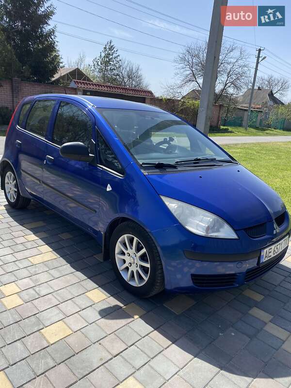 Хетчбек Mitsubishi Colt 2008 в 
