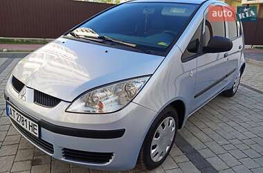 Хэтчбек Mitsubishi Colt 2004 в 