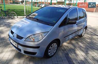 Хэтчбек Mitsubishi Colt 2004 в 