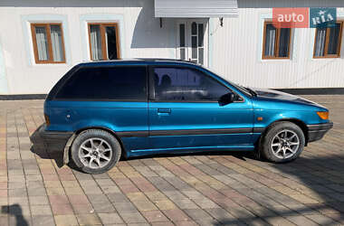 Хэтчбек Mitsubishi Colt 1990 в 